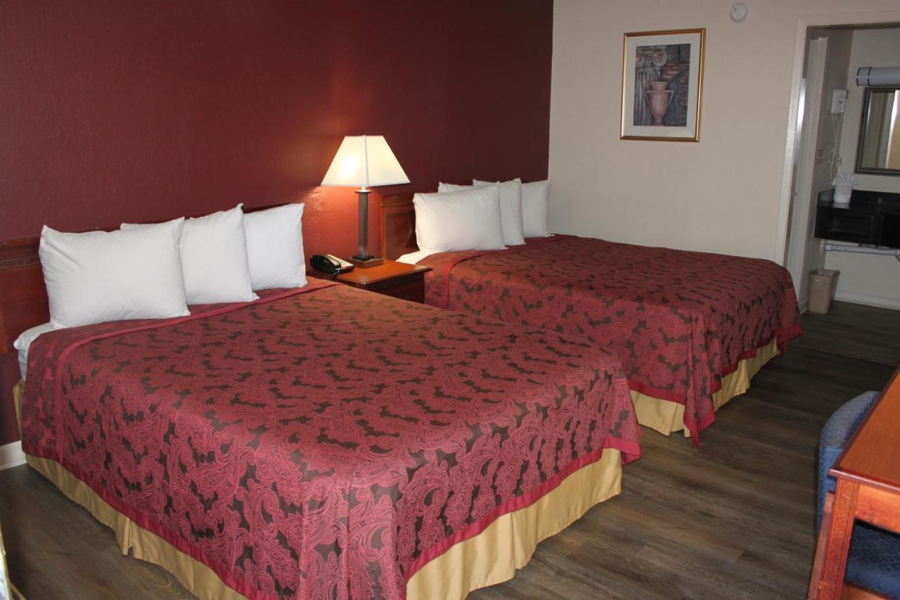 Travel Inn Of Буфорд Экстерьер фото