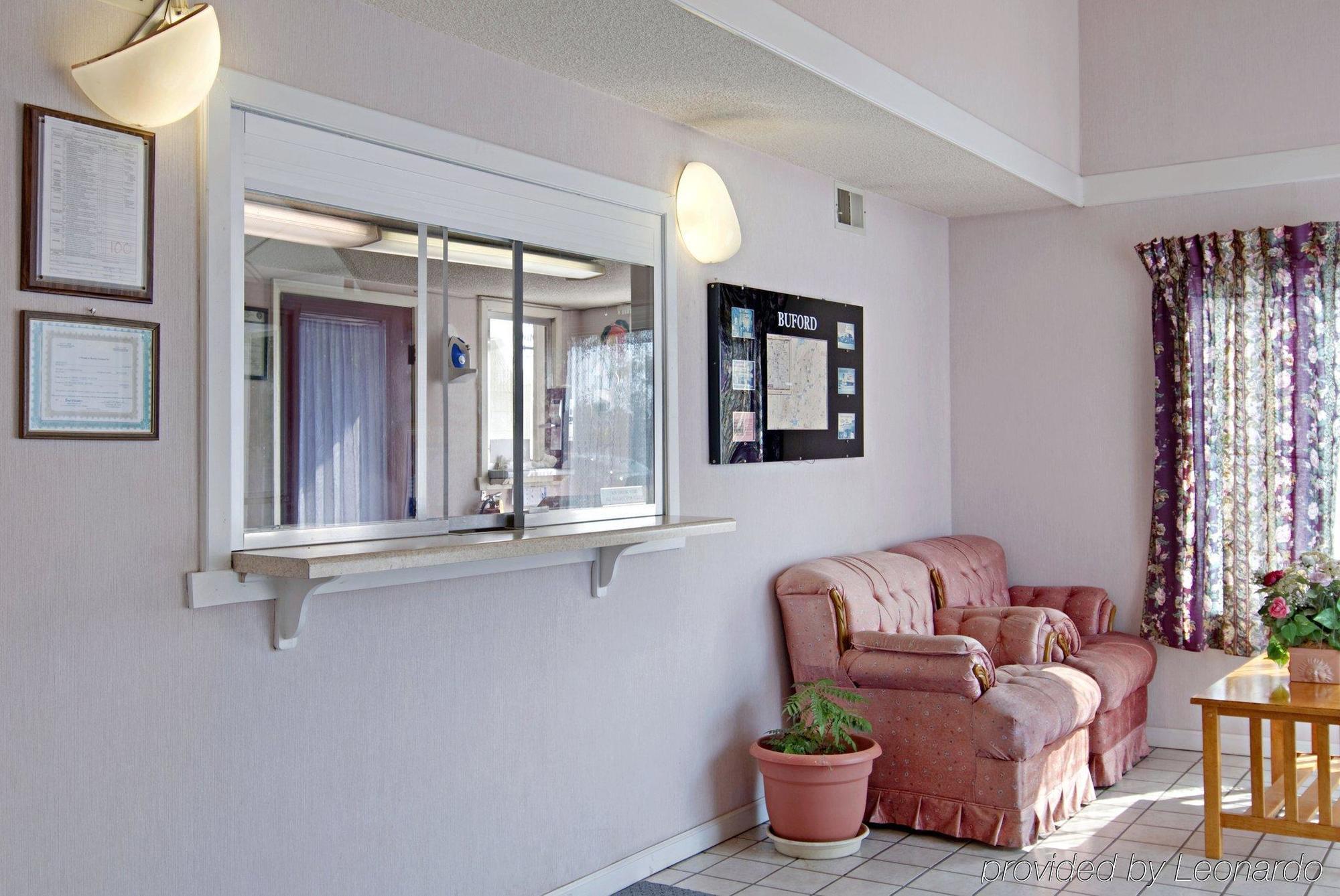 Travel Inn Of Буфорд Интерьер фото