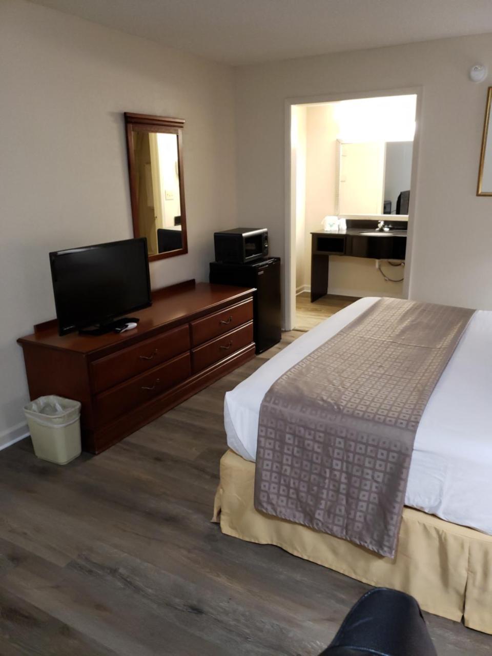 Travel Inn Of Буфорд Экстерьер фото